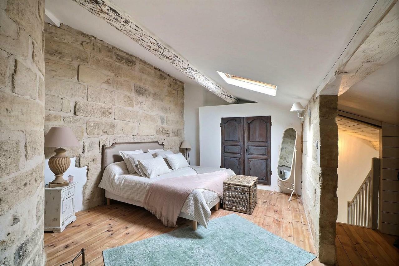Duplex Centre Historique Uzes Apartment Exterior photo